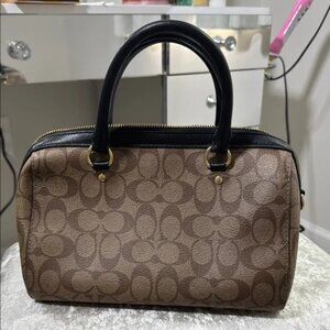 EUC Coach Rowan Satchel bag. comes w/ crossbody strap!